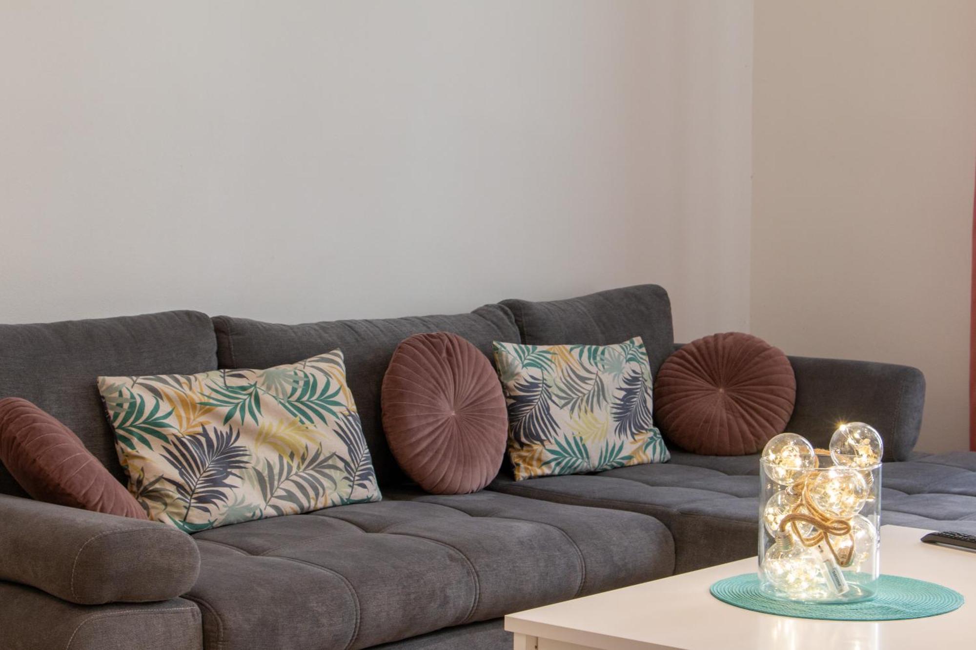 Riverside Cr Apartment براغ المظهر الخارجي الصورة