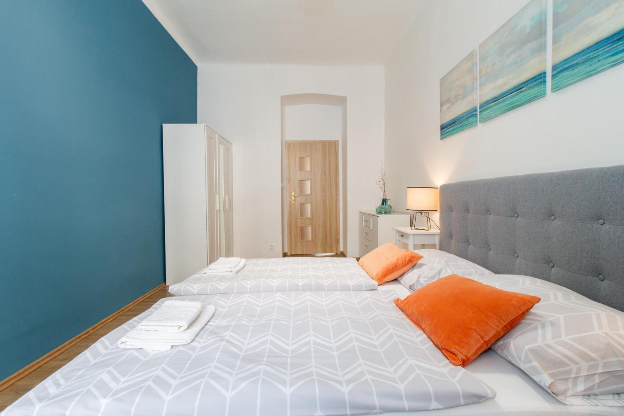 Riverside Cr Apartment براغ المظهر الخارجي الصورة