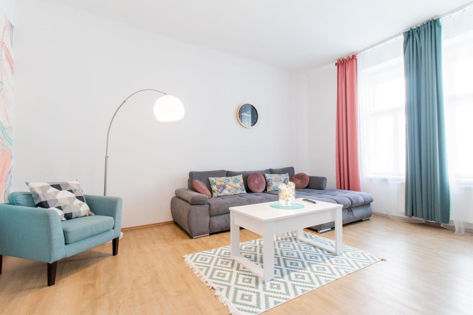 Riverside Cr Apartment براغ المظهر الخارجي الصورة
