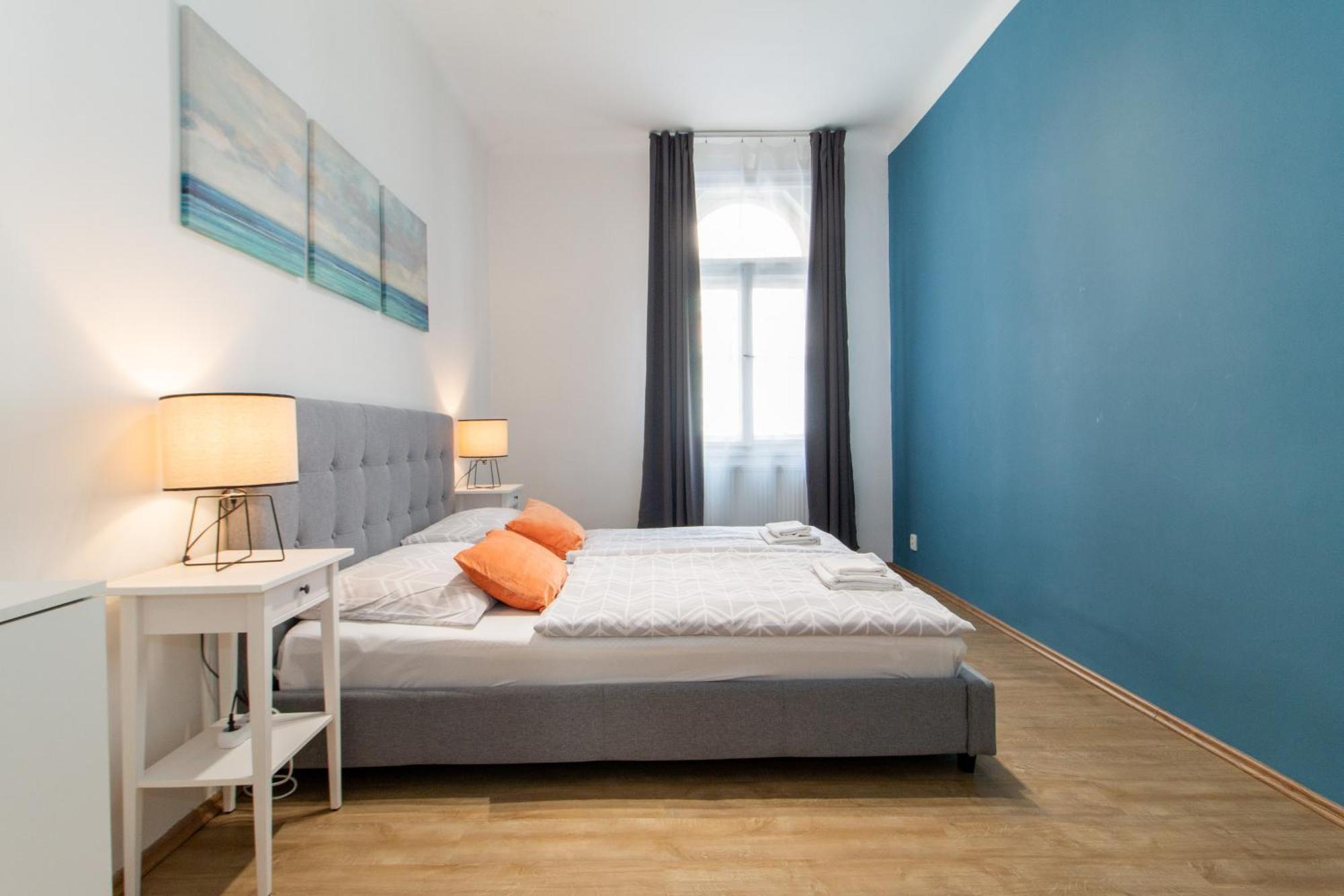 Riverside Cr Apartment براغ المظهر الخارجي الصورة
