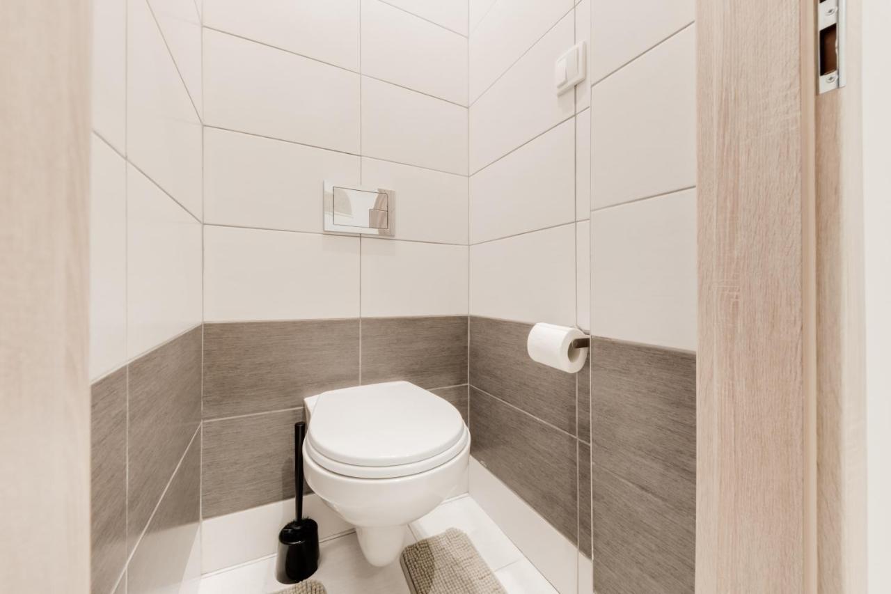Riverside Cr Apartment براغ المظهر الخارجي الصورة